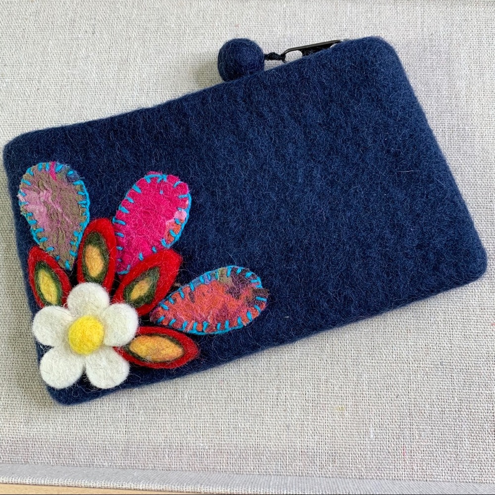 Nepalese Dark Blue Felted Wool, Floral Appliqué, Zip Top Bag, Blue NWOT